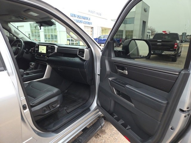 Used 2024 Toyota Tundra SR5 w/ SR5 Premium Package image 40