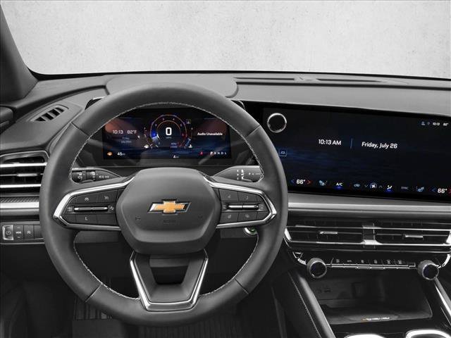 Used 2026 Chevrolet Traverse LT w/ Driver Confidence Package FWD image 4