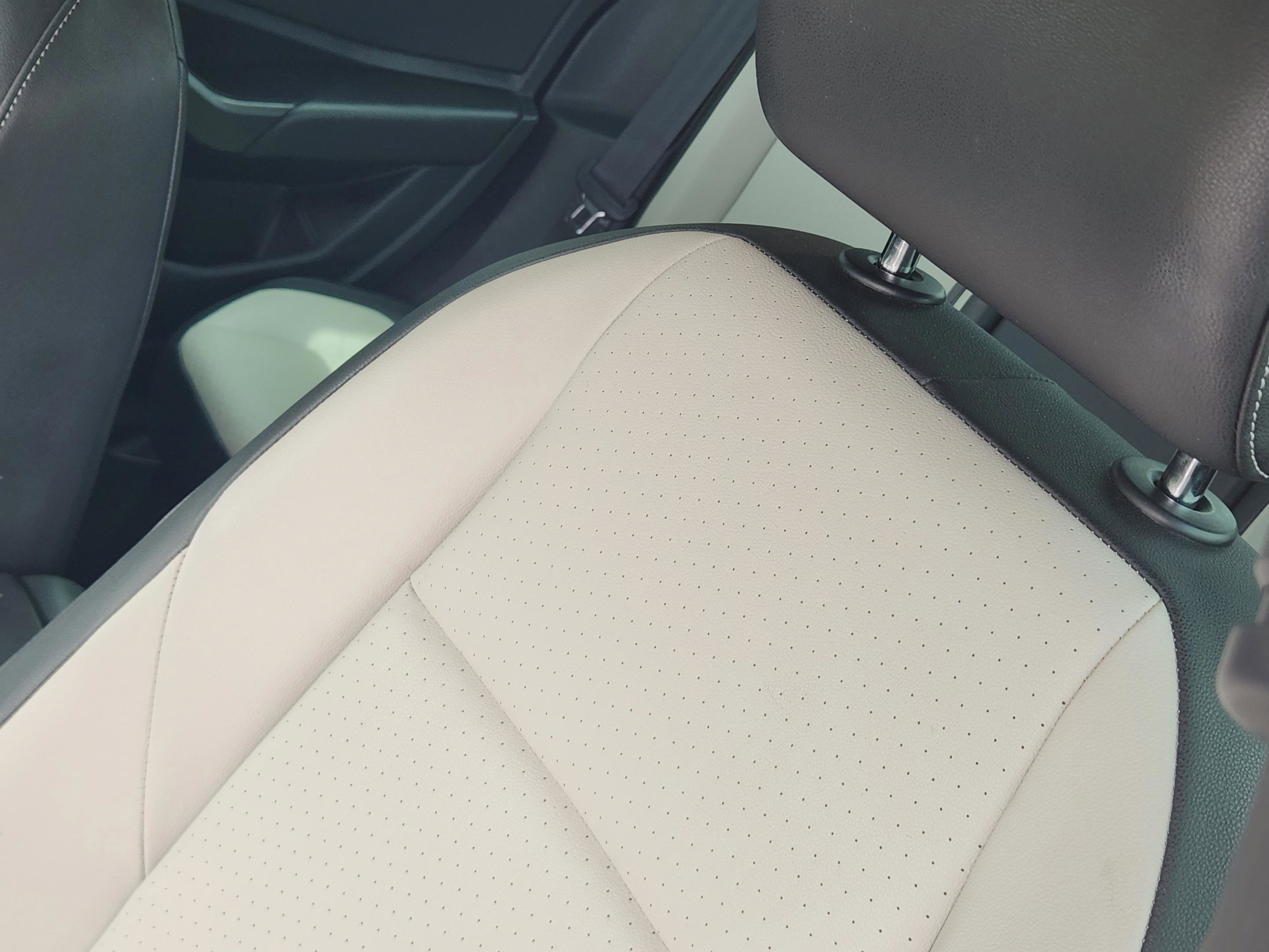 Used 2019 Volkswagen Jetta R-Line FWD image 26