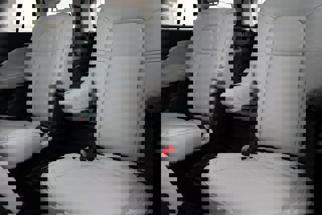 New 2026 Lincoln Aviator Premiere image 19