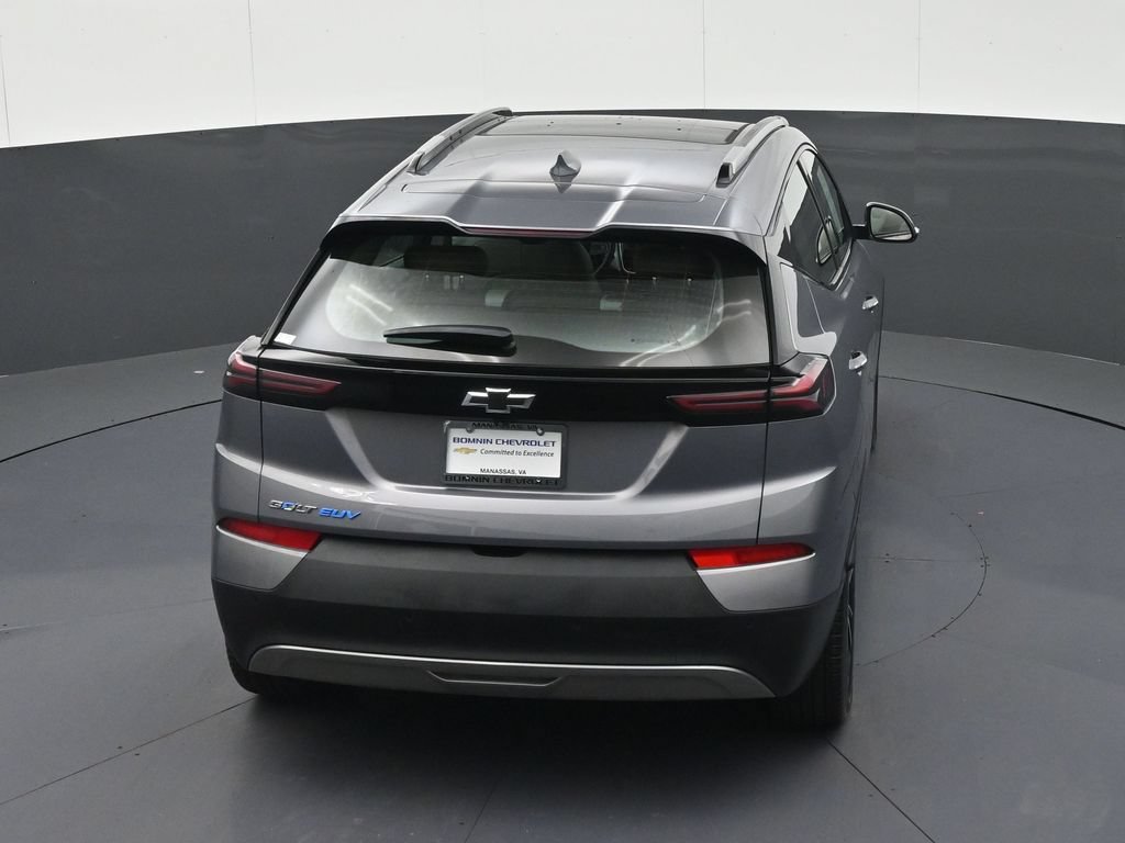 Certified 2023 Chevrolet Bolt EUV Premier w/ Sun & Sound Package FWD image 25