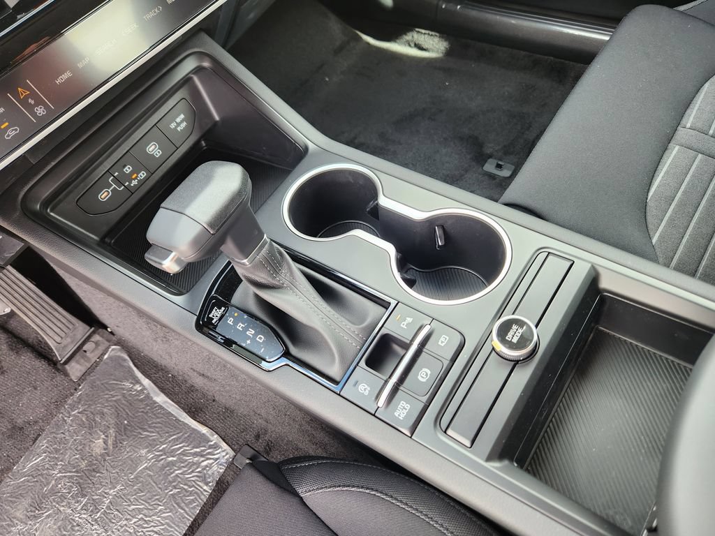 New 2026 Kia K5 LXS FWD image 19