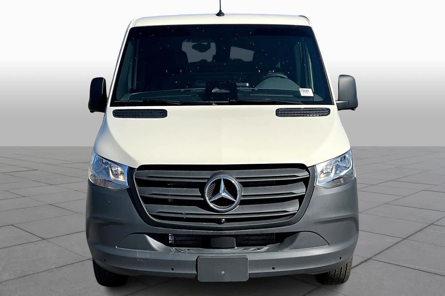 New 2025 Mercedes-Benz Sprinter 2500 image 3