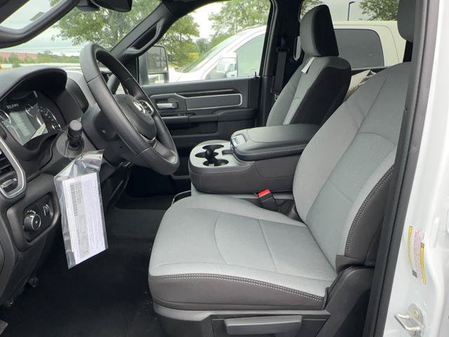 New 2023 RAM 4500 SLT w/ Quick Order Package 2YG SLT AWD/4WD image 9