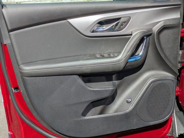 New 2026 Chevrolet Blazer LT image 12