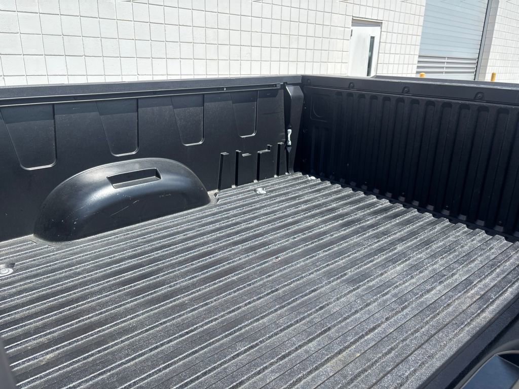 Used 2025 Toyota Tundra Limited image 35