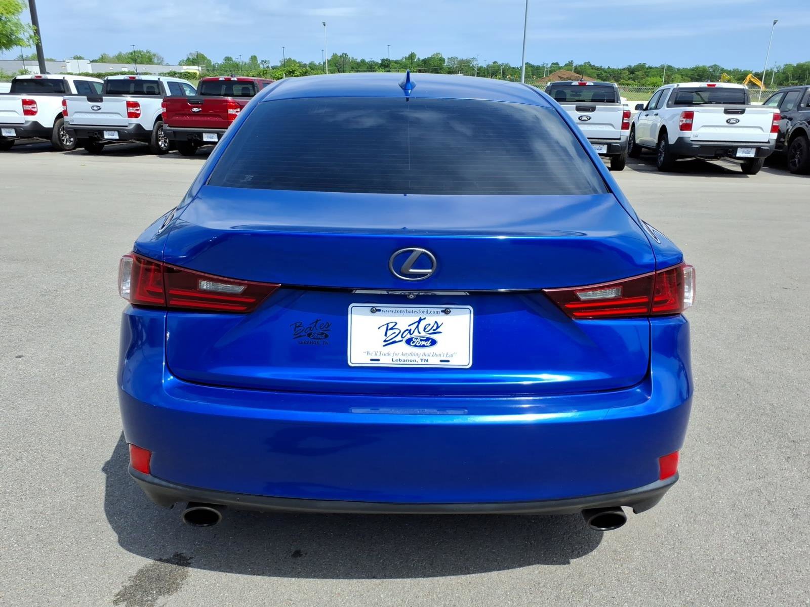 Used 2016 Lexus IS 200t RWD image 4