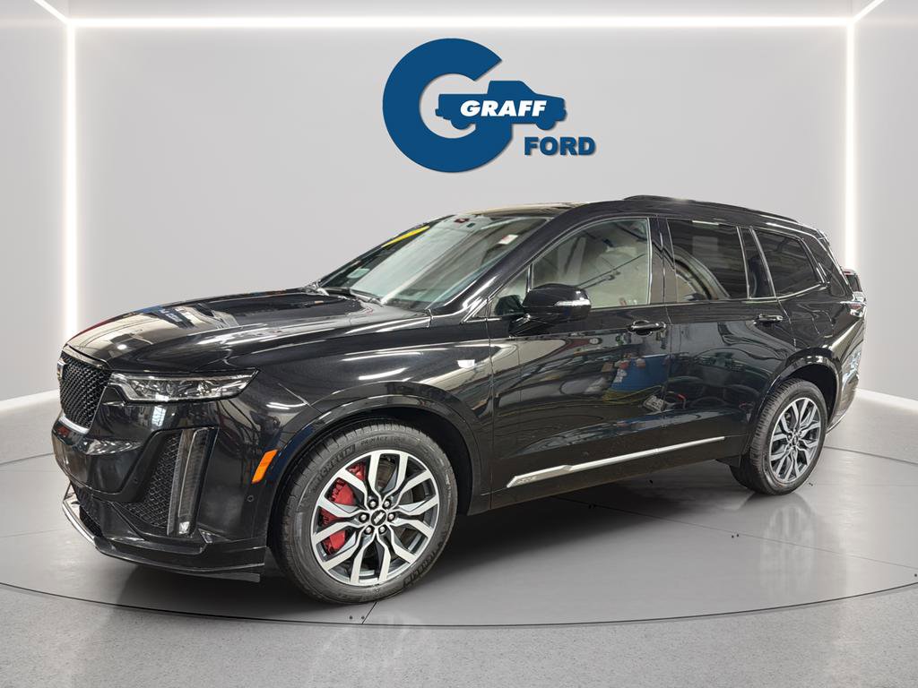 Used 2022 Cadillac XT6 Sport w/ Platinum Package image 2