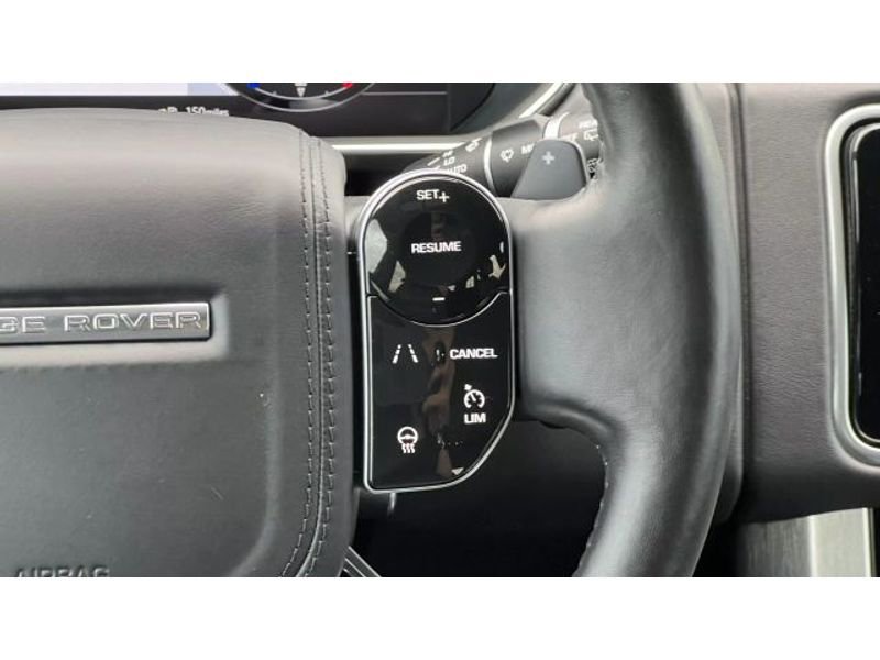 Used 2019 Land Rover Range Rover Long Wheelbase Supercharged image 34