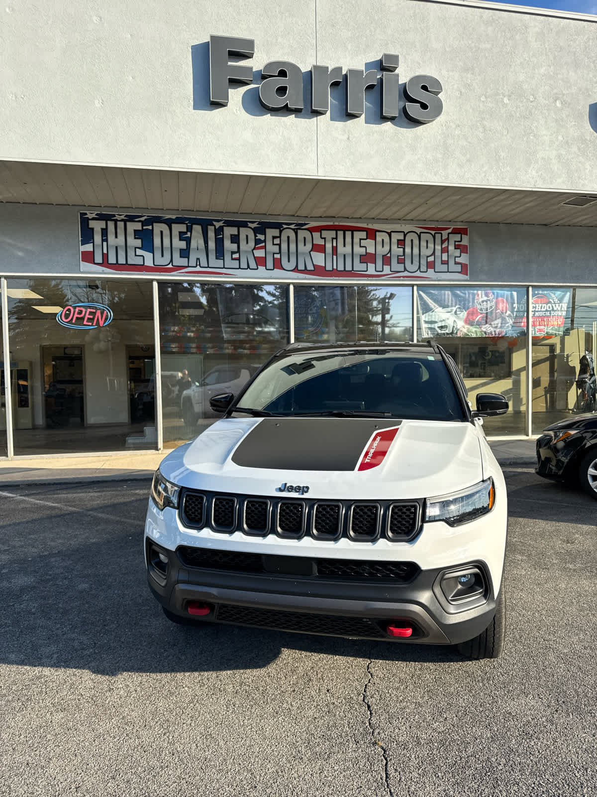 Used 2023 Jeep Compass Trailhawk image 33
