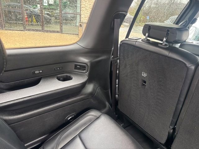 Used 2022 Jeep Wagoneer Series III AWD/4WD image 35