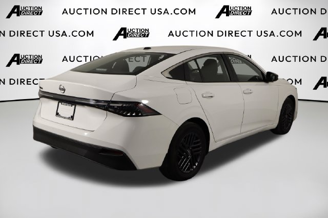 Used 2026 Nissan Sentra SV w/ Floor Mat Package FWD image 36