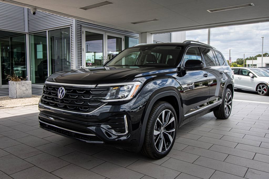 New 2026 Volkswagen Atlas SEL Premium R-Line AWD/4WD image 13