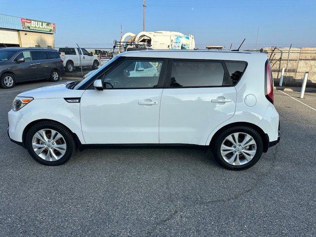 Used 2016 Kia Soul + w/ Audio Package image 4