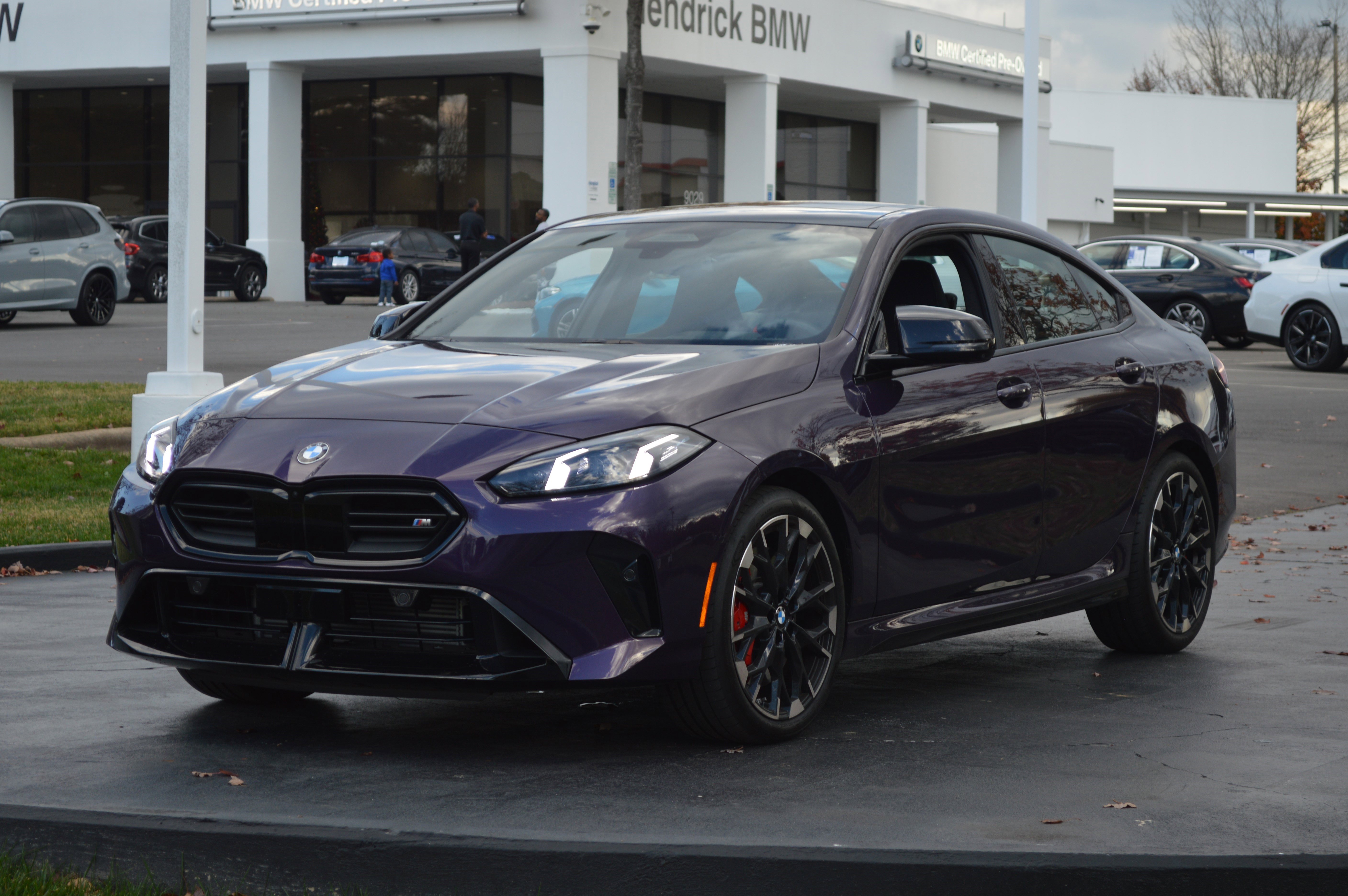 Used 2025 BMW M235i xDrive AWD/4WD image 7