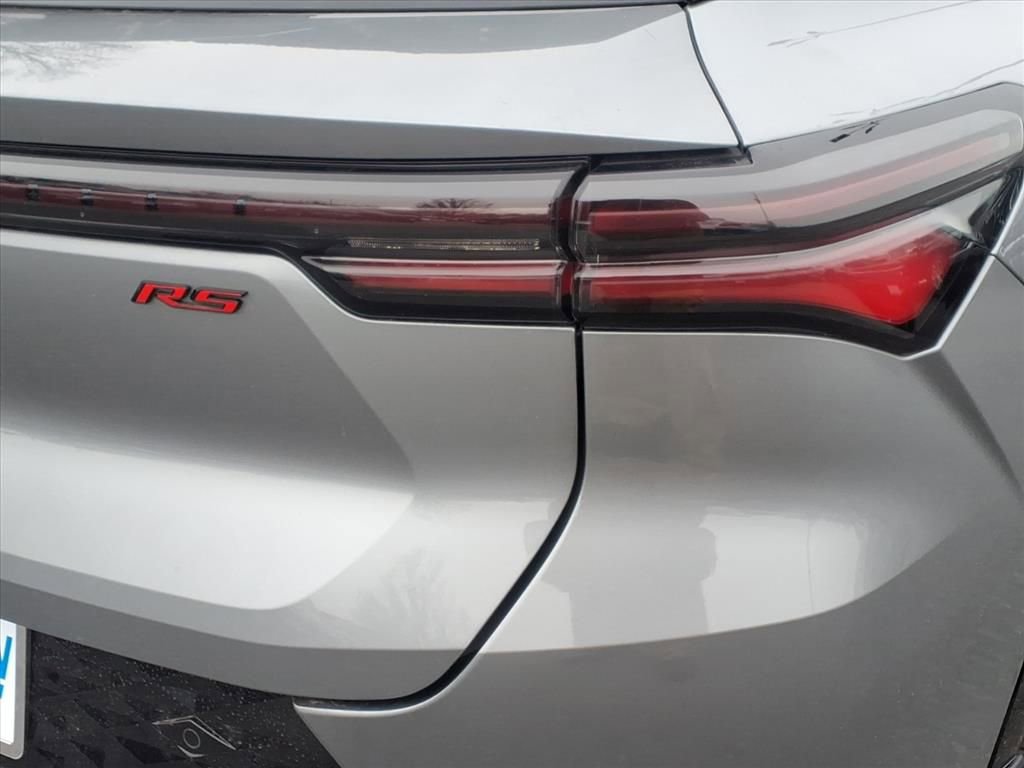 New 2026 Chevrolet Equinox EV RS image 9