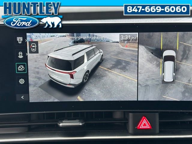 Used 2025 Kia Carnival SX w/ SX Dark Edition Package image 32