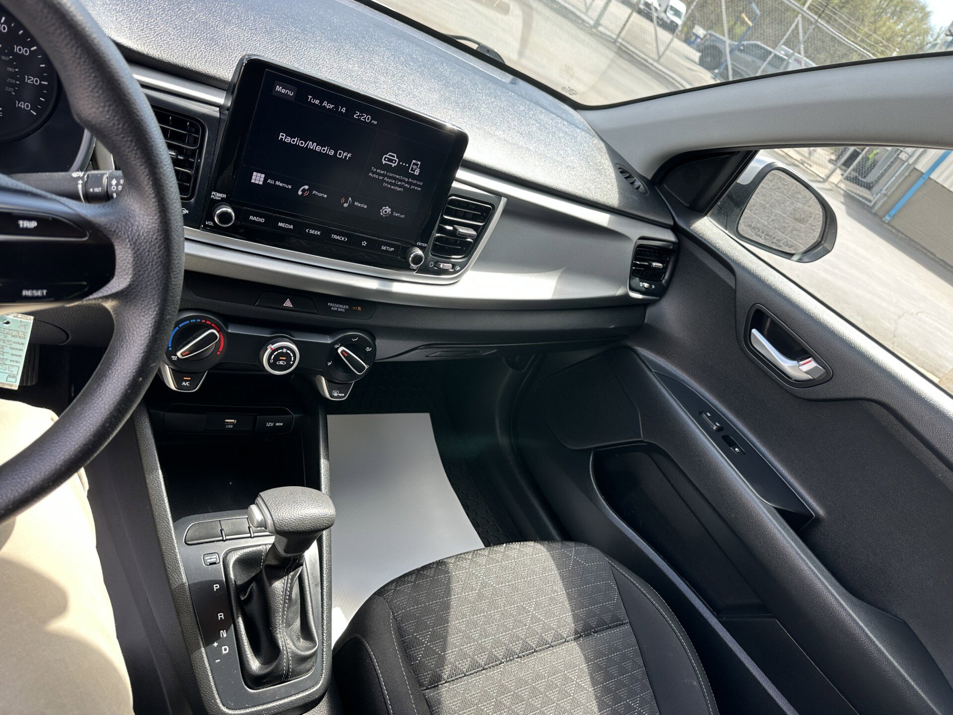 Used 2023 Kia Rio LX image 11