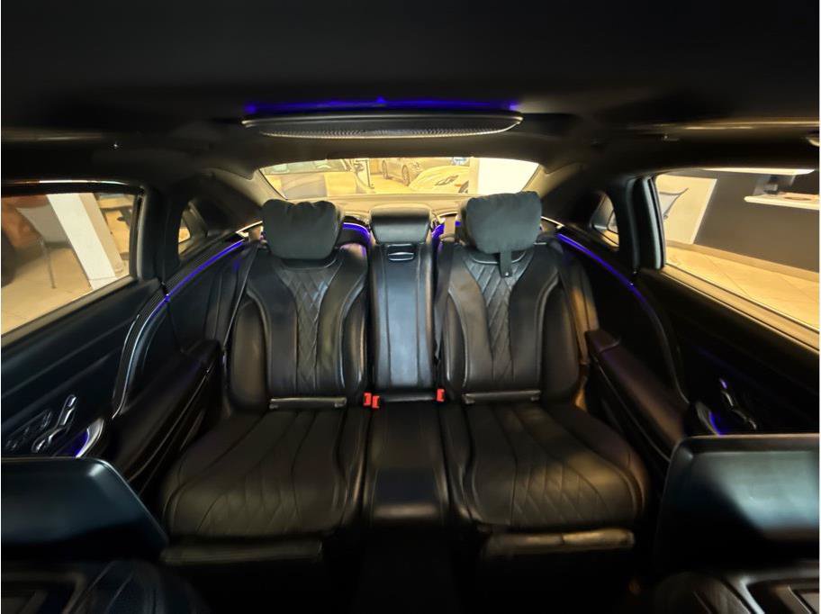 Used 2019 Mercedes-Benz Maybach S 560 4MATIC image 75