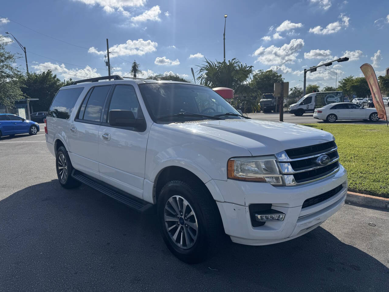 Used 2017 Ford Expedition EL XLT RWD image 1