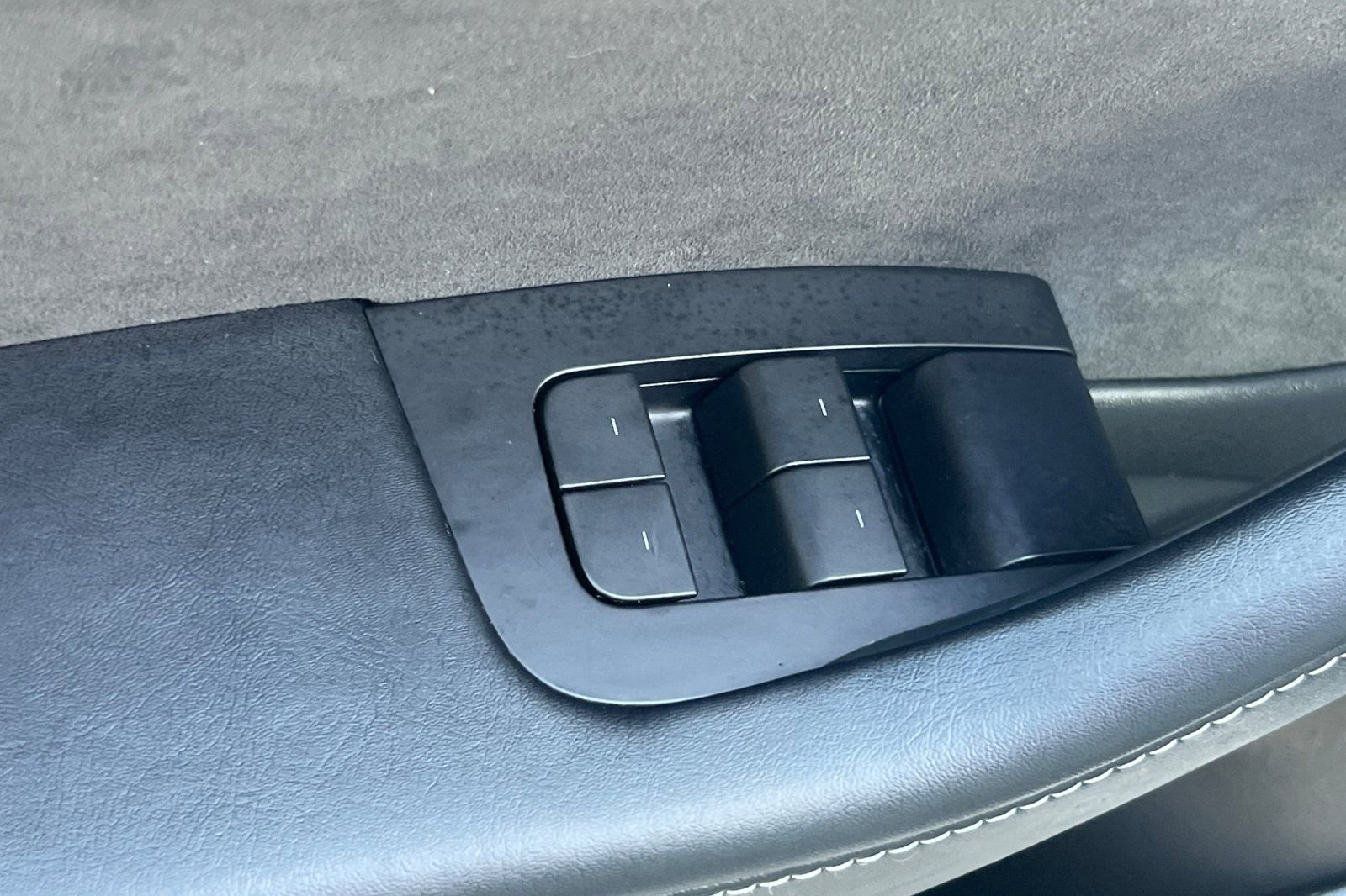 Used 2022 Tesla Model 3 Long Range image 12