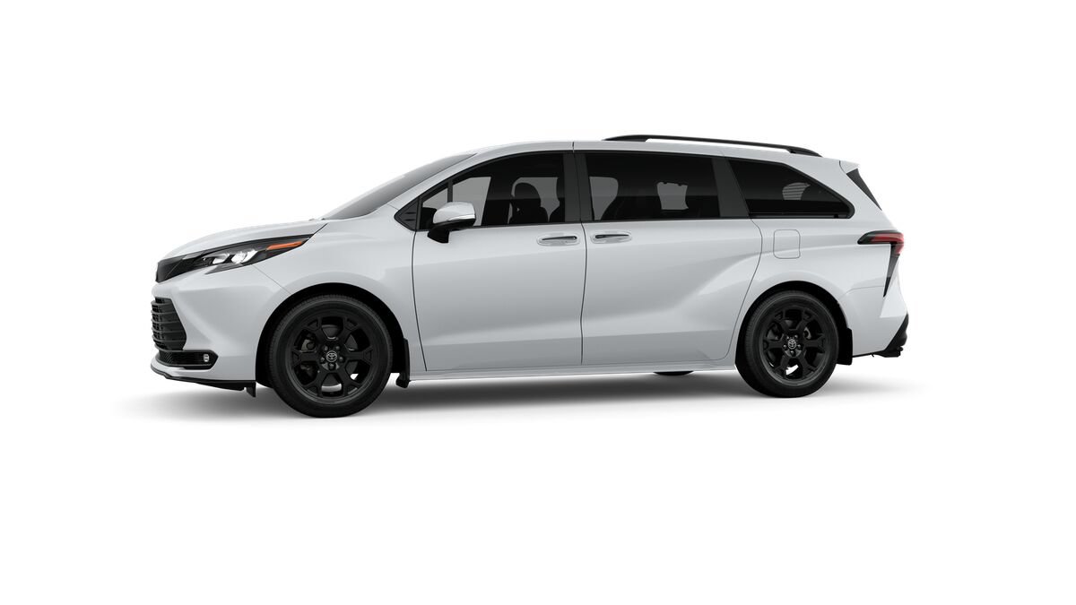 New 2026 Toyota Sienna XLE Woodland Edition AWD/4WD image 3