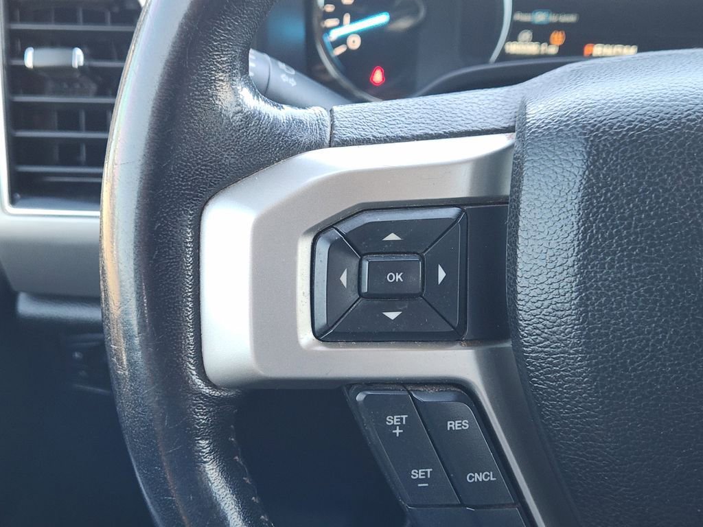 Used 2020 Ford F150 Lariat image 28