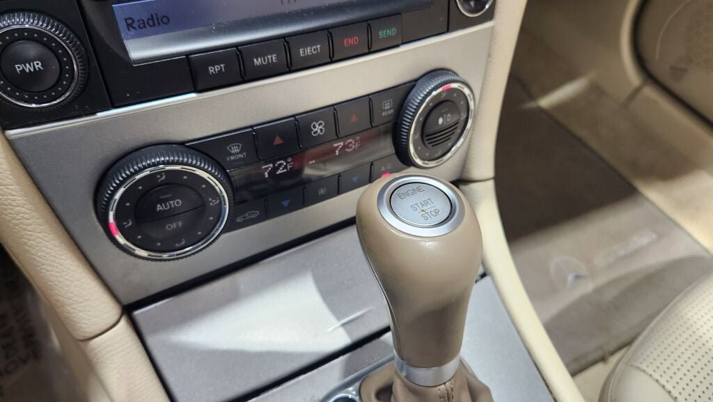Used 2007 Mercedes-Benz CLK 63 AMG Cabriolet image 32