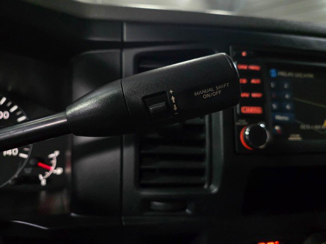 Used 2021 Nissan NV 3500 SL image 20