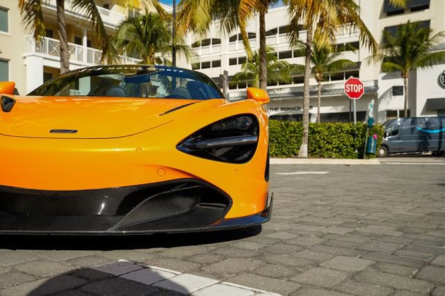 Used 2020 McLaren 720S Luxury image 8