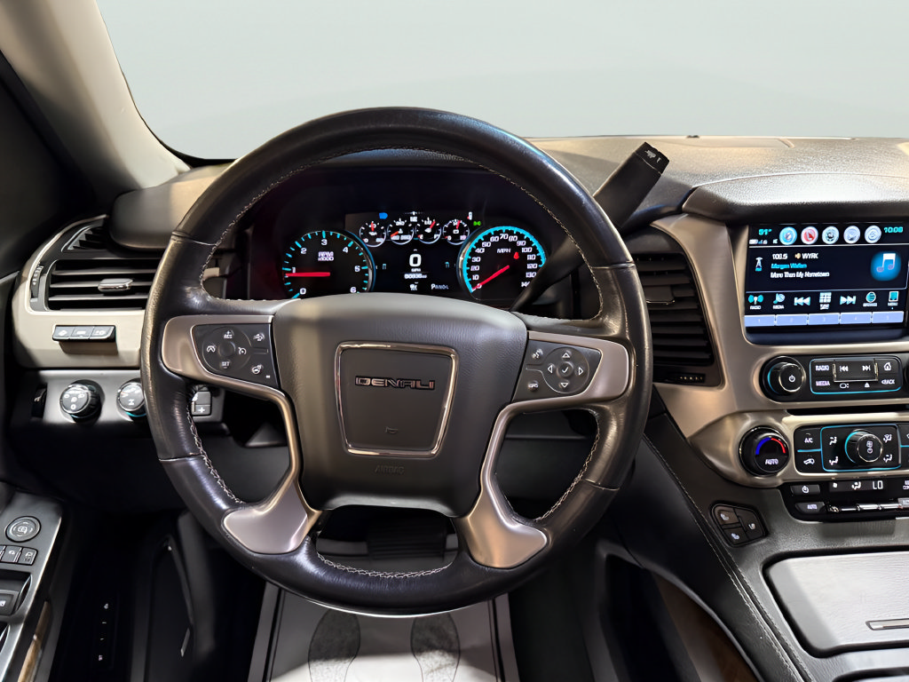 Used 2020 GMC Yukon Denali w/ Open Road Package AWD/4WD image 8
