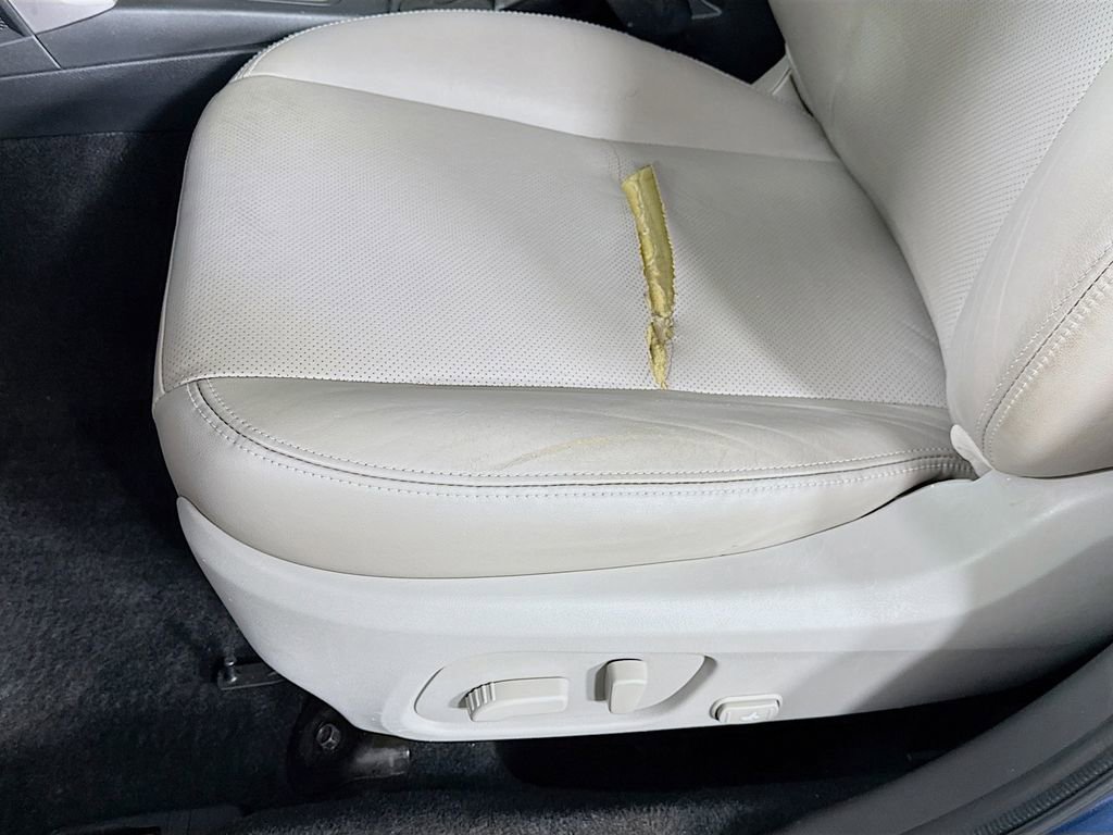 Used 2016 Subaru Forester 2.5i Limited image 22