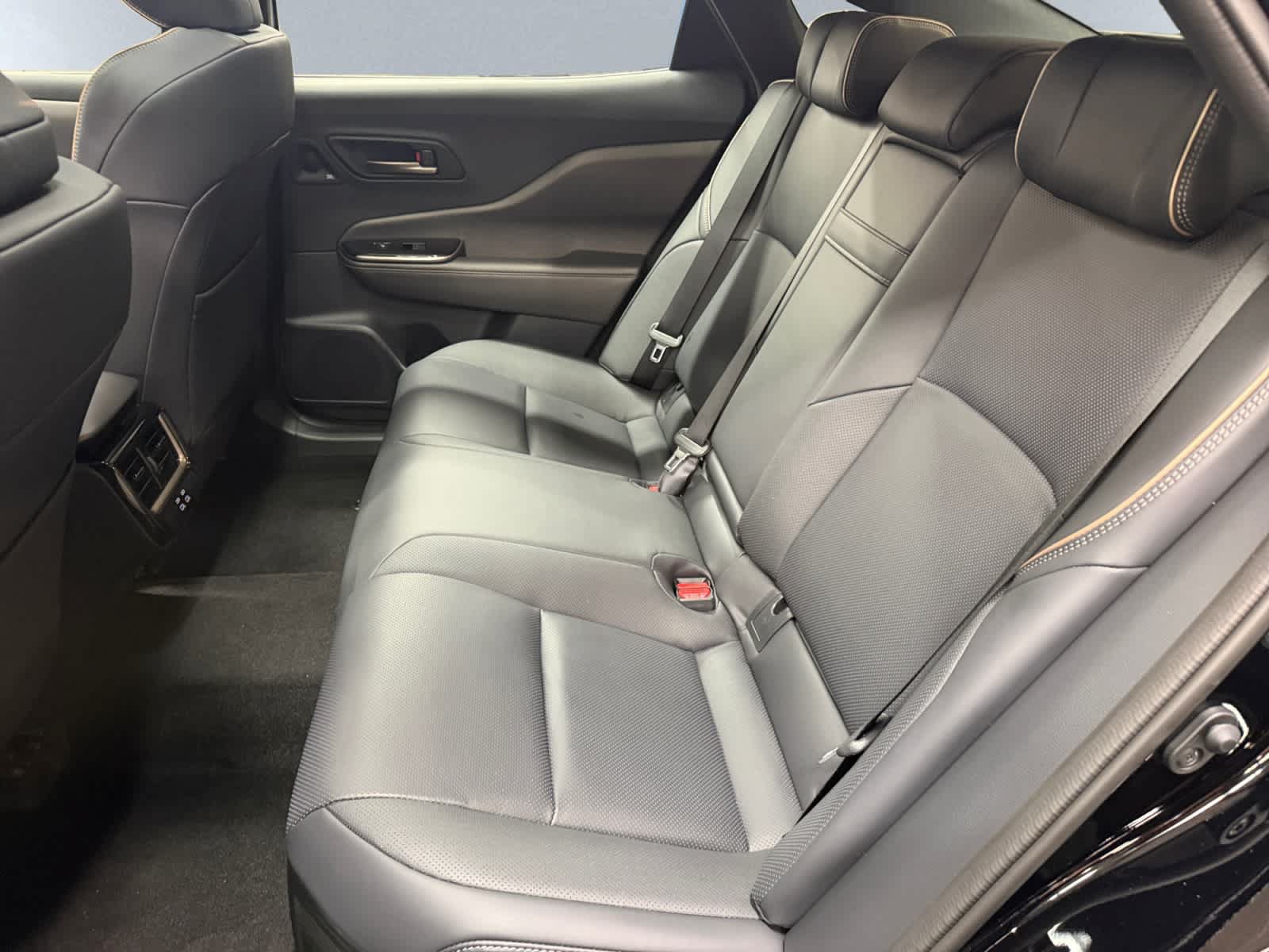 Used 2026 Toyota Crown AWD/4WD image 18