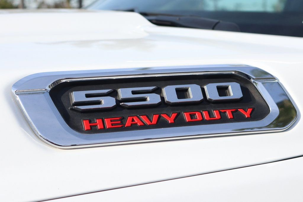 Used 2021 RAM 5500 Tradesman w/ Chrome Appearance Group image 49