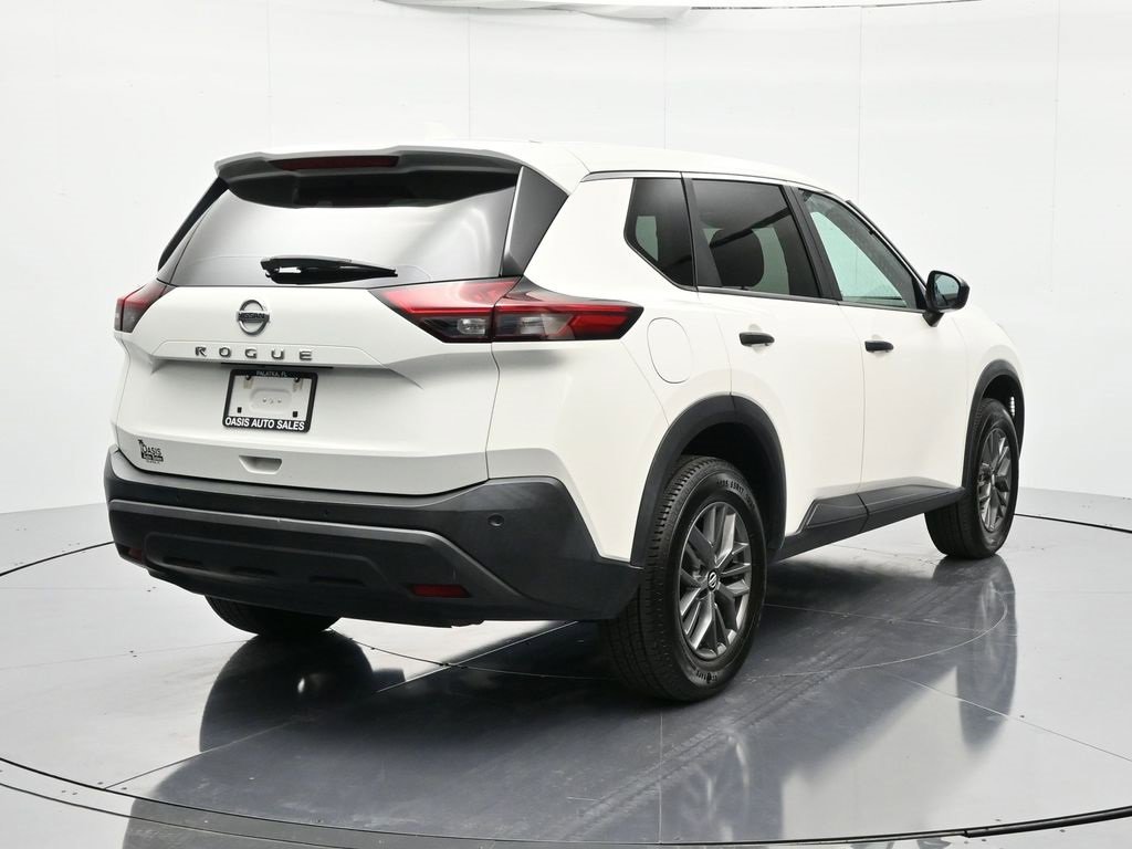 Used 2021 Nissan Rogue S image 5