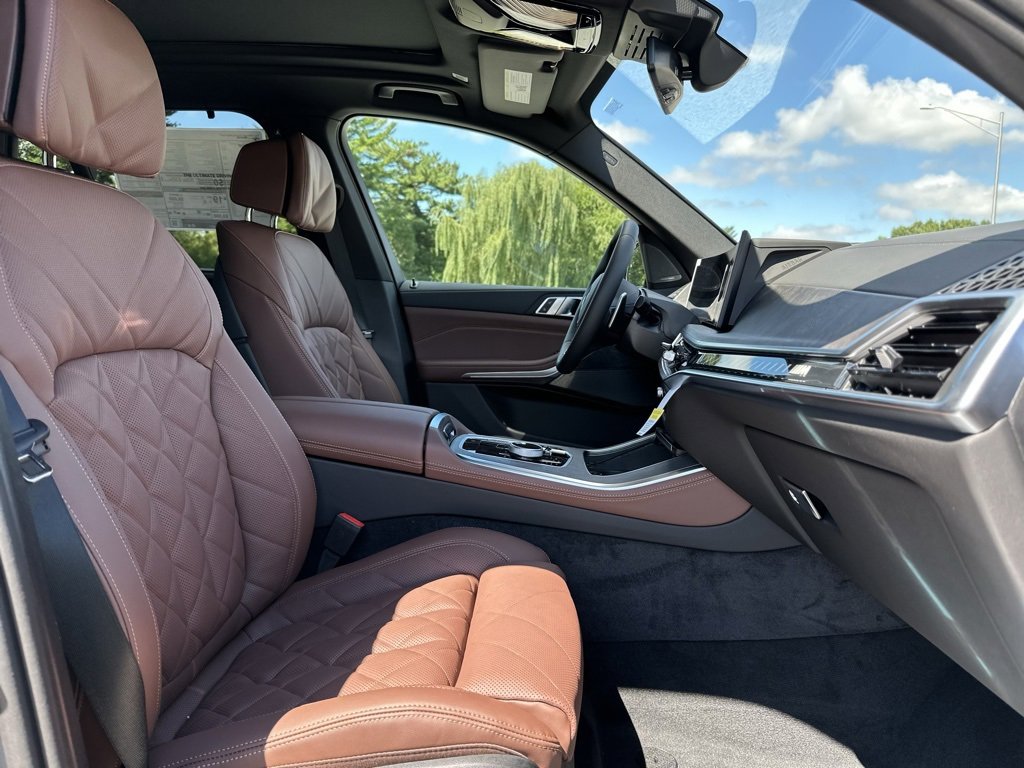 New 2026 BMW X5 M60i image 27