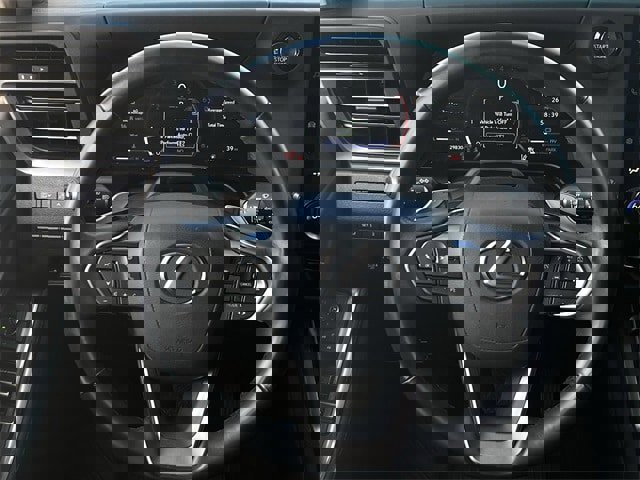 Used 2024 Lexus GX 550 image 13