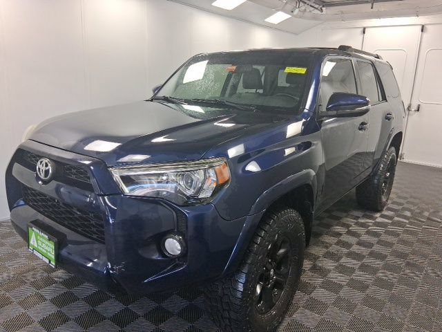 Used 2015 Toyota 4Runner SR5 Premium AWD/4WD image 3