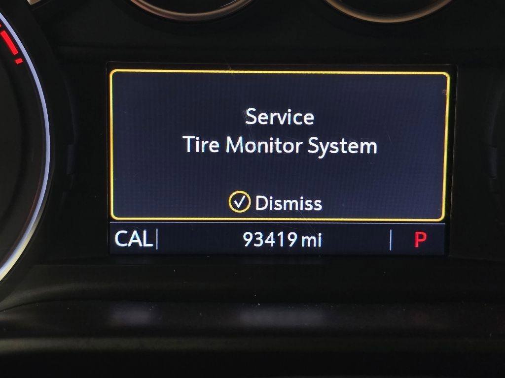 Used 2020 Chevrolet Silverado 1500 LT w/ Texas Edition RWD image 19
