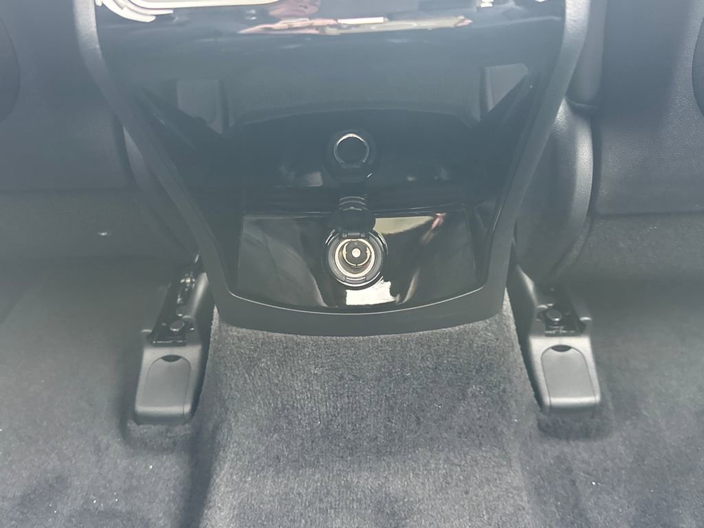 New 2026 Kia Sorento SX image 16