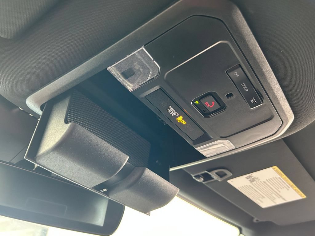 Used 2024 Toyota Tacoma SR5 RWD image 31