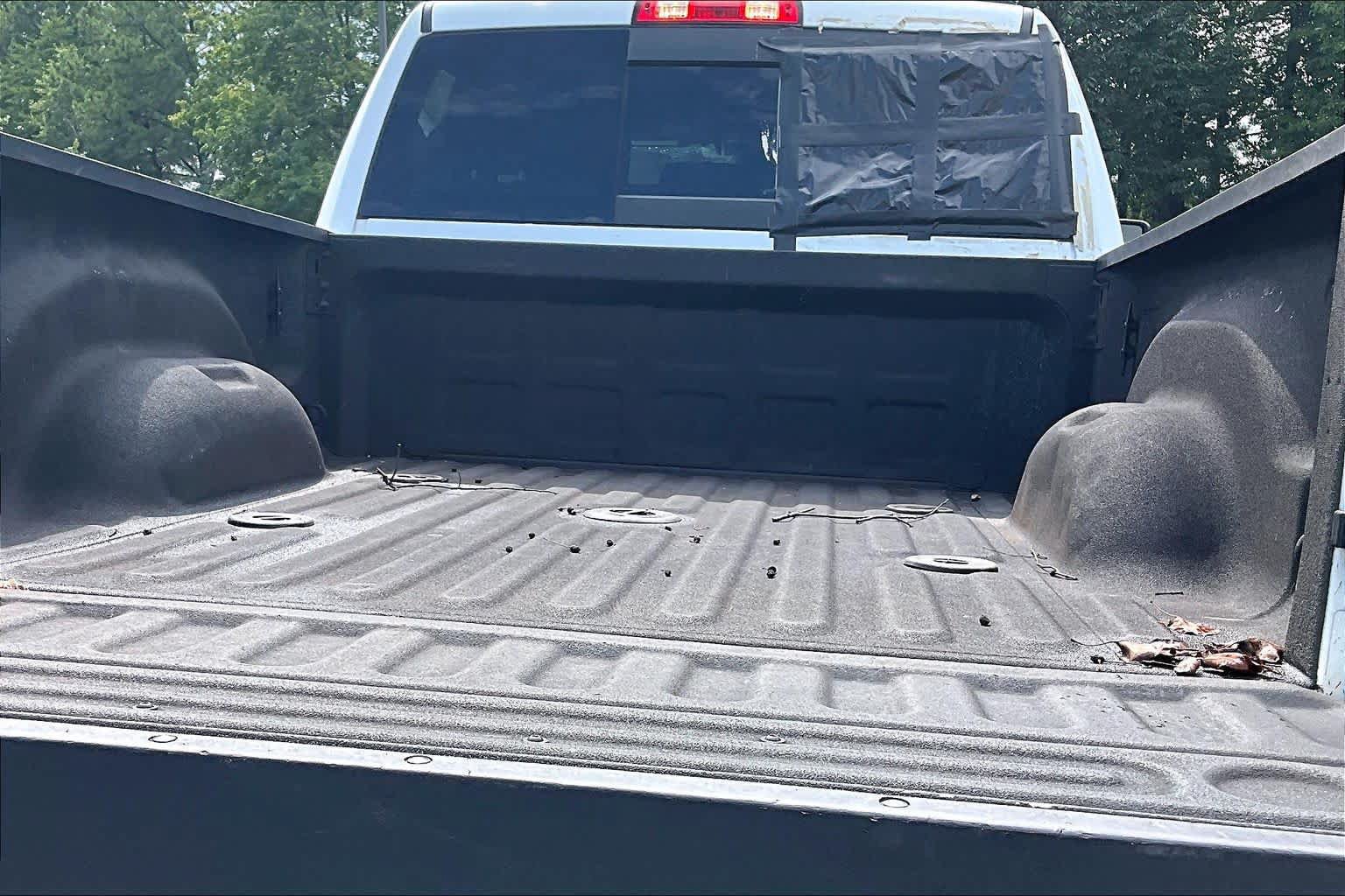 Used 2024 RAM 2500 Tradesman w/ Chrome Appearance Group AWD/4WD image 32