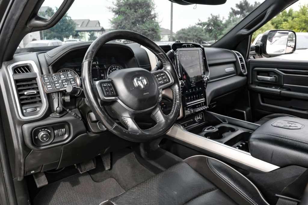 Used 2019 RAM 3500 Laramie AWD/4WD image 12