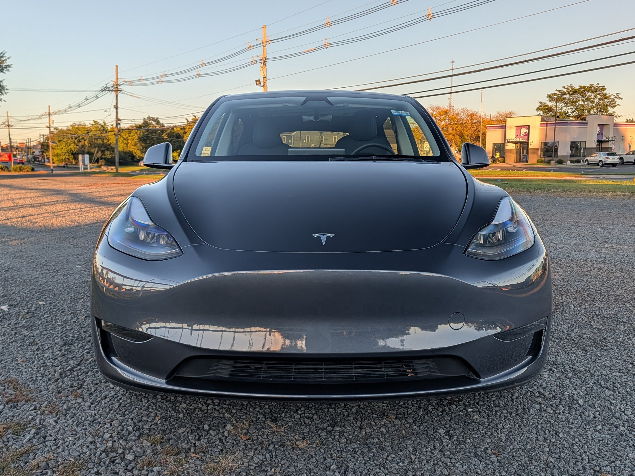 Used 2023 Tesla Model Y Long Range AWD/4WD image 2