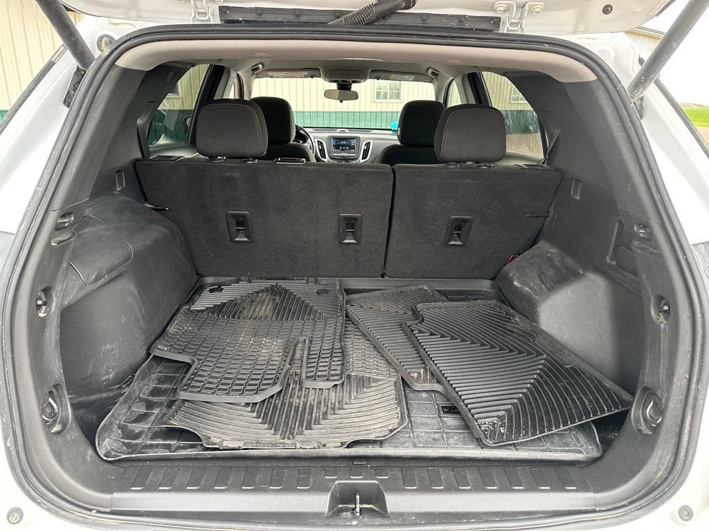 Used 2021 Chevrolet Equinox LT AWD/4WD image 27