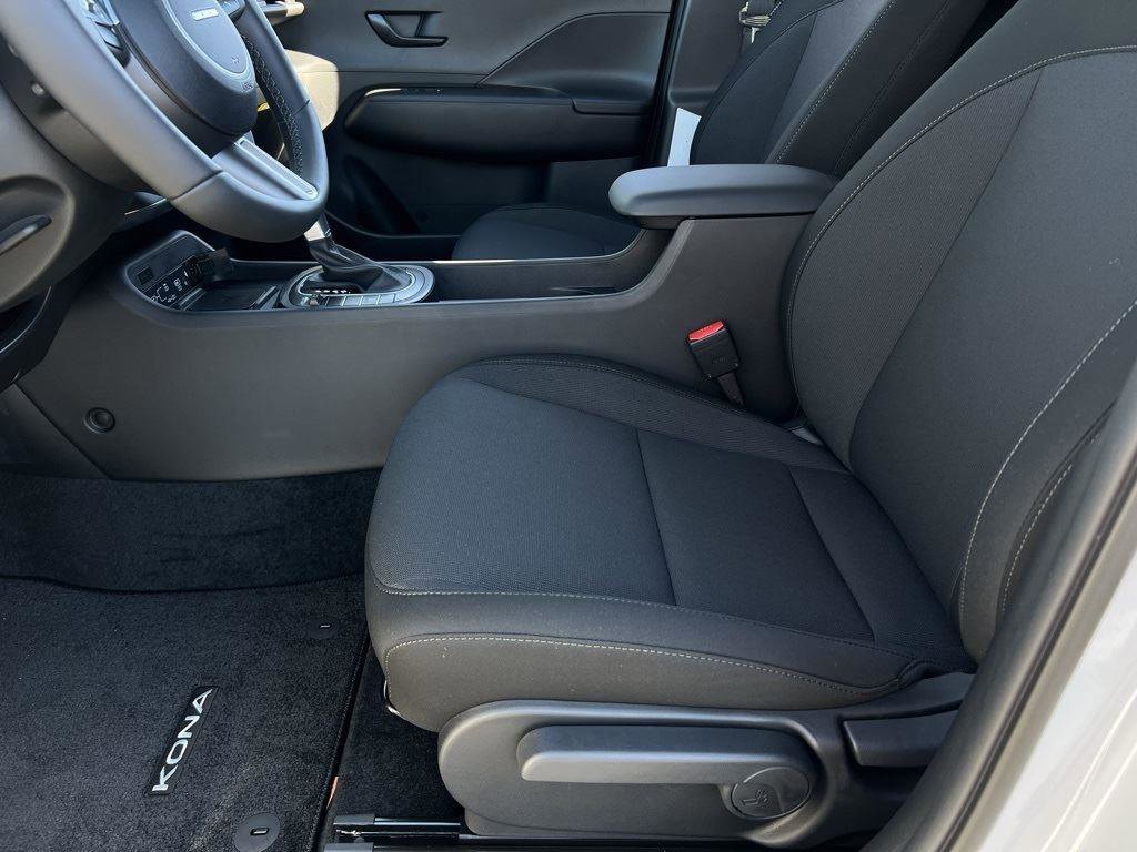 New 2026 Hyundai Kona SEL Sport FWD image 9