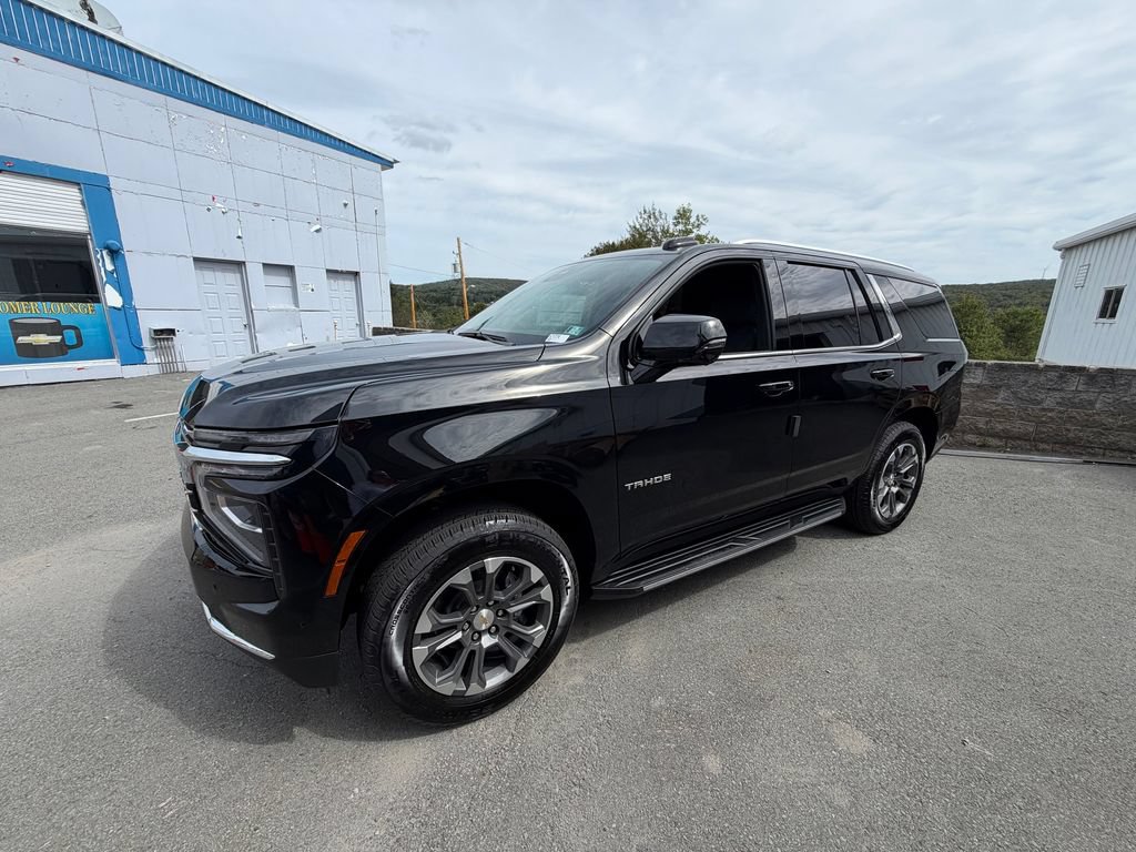 New 2026 Chevrolet Tahoe LT w/ Comfort Package AWD/4WD image 2