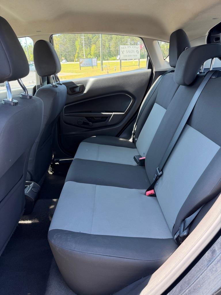 Used 2016 Ford Fiesta S FWD image 17