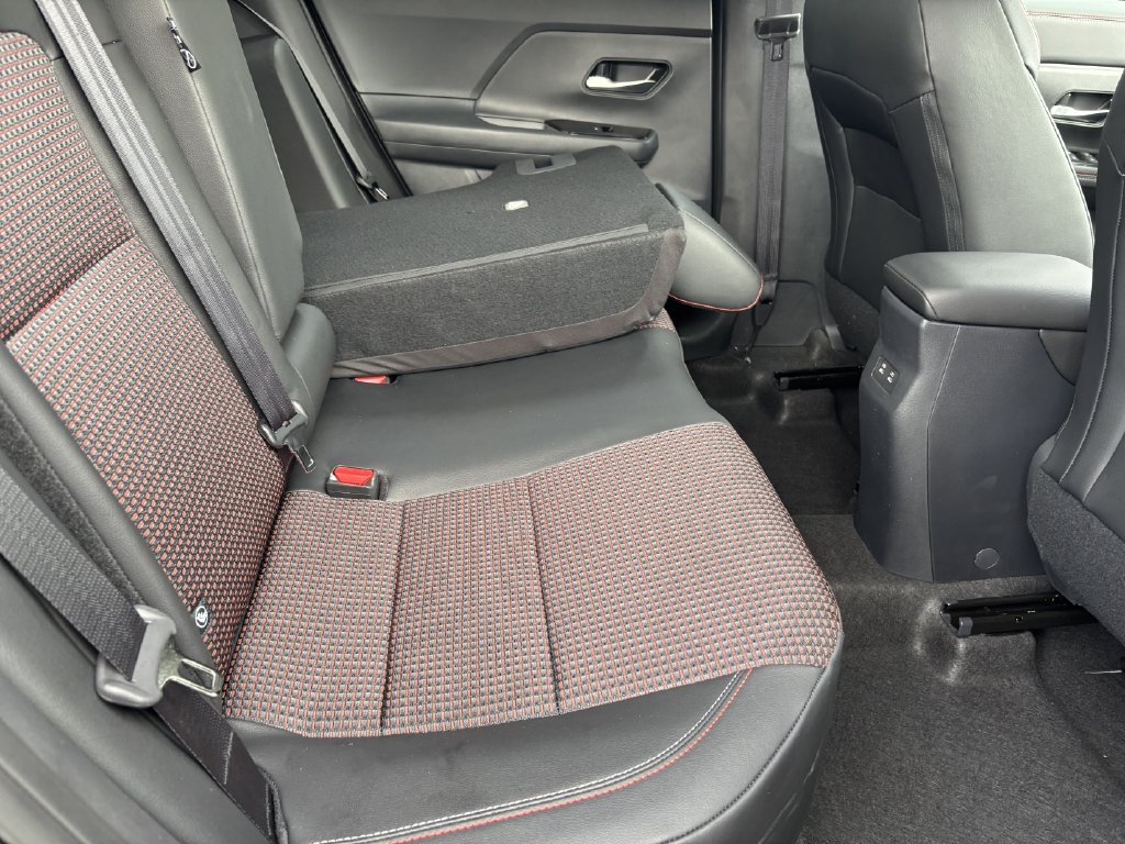 New 2027 Nissan Kicks SR AWD/4WD image 29