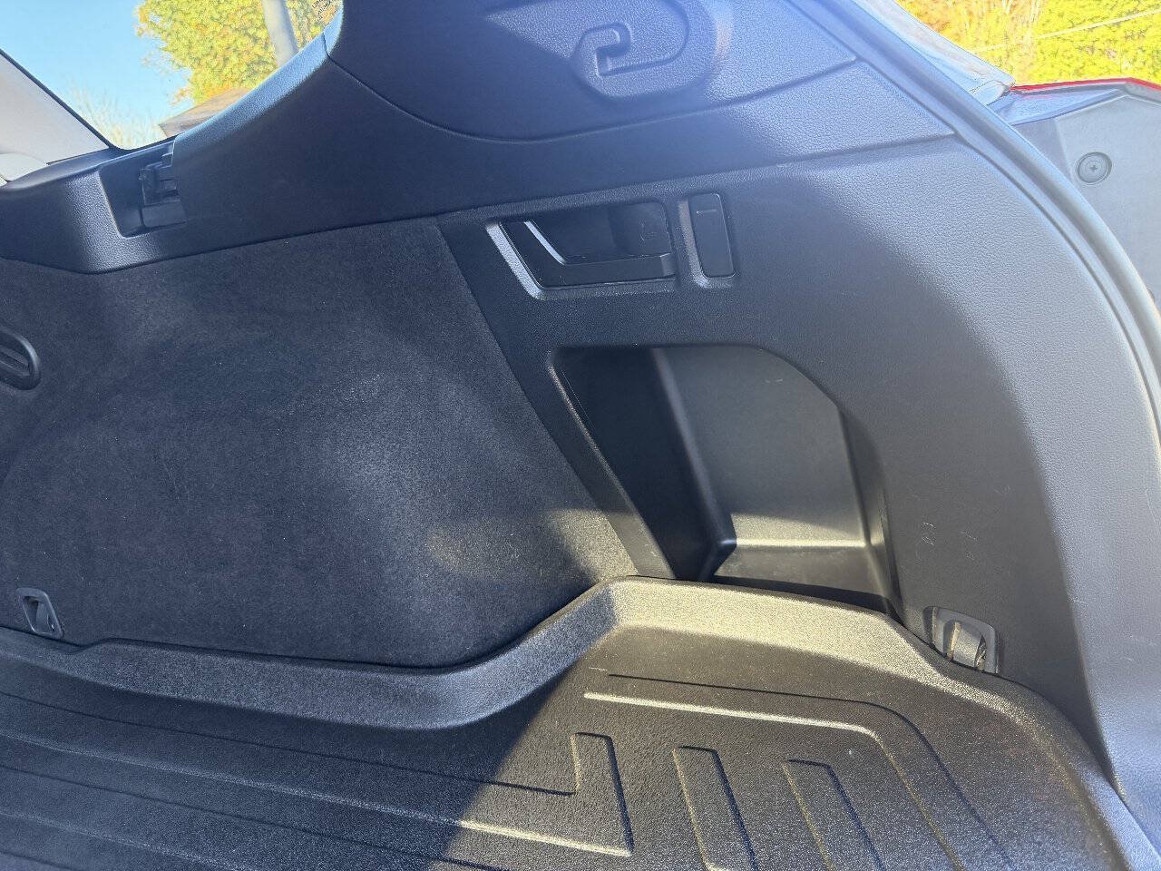 Used 2018 Subaru Outback 2.5i Premium AWD/4WD image 16